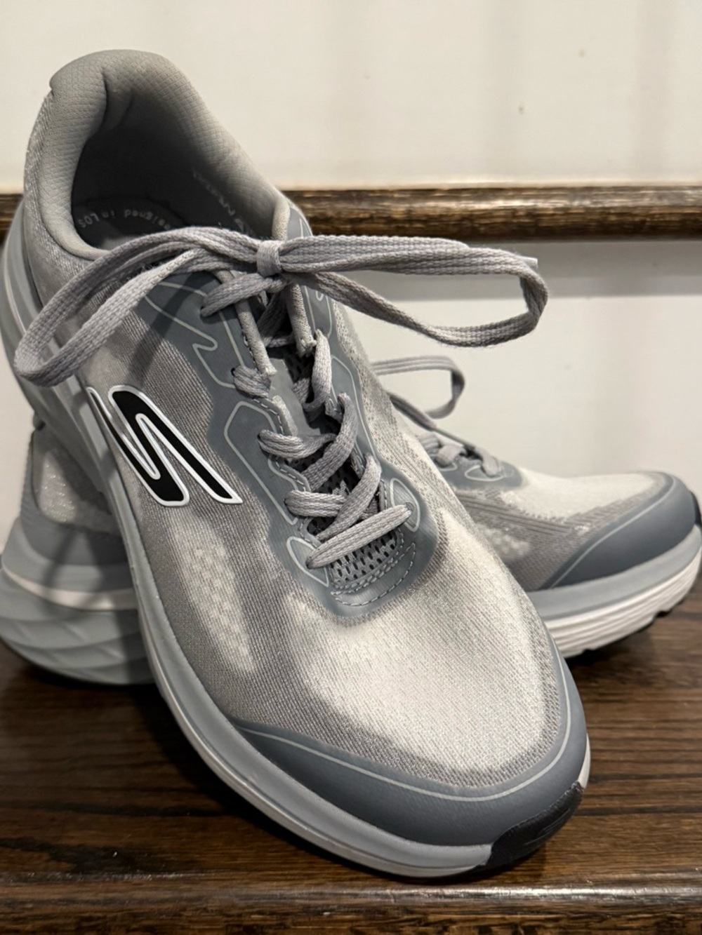 Skechers Go Walk mens sneakers NWOT size 10.5 - Picture 4 of 8